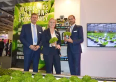 In this photo again Jamie Lee Nicodem and Joep Matthee with on the left Simon Kleinjan for Viscon Hydroponics.